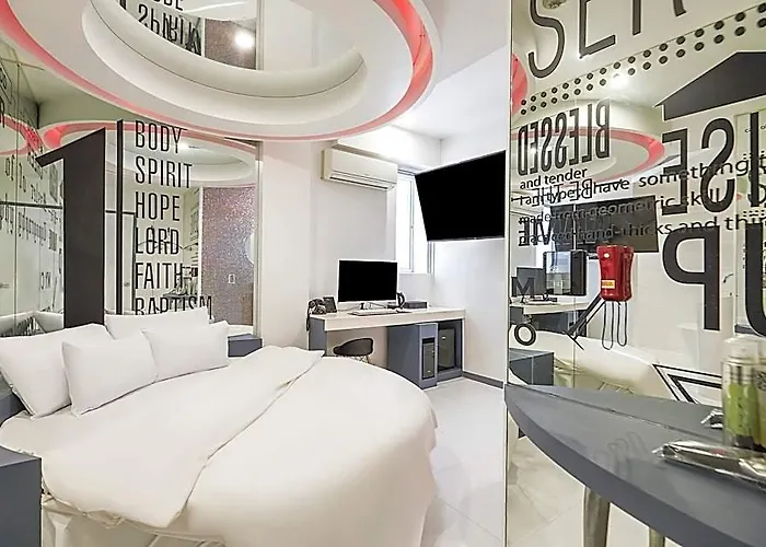 Hotel Kondae Plein 2*
